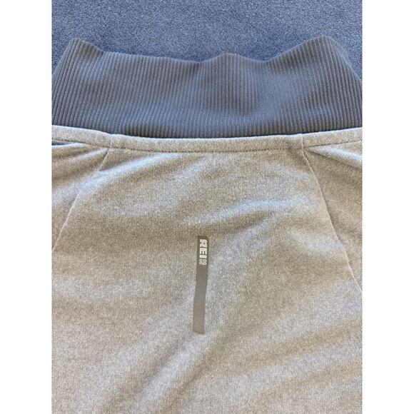 REI Co-Op 1/4 Zip Pullover Lightweight Hiking/Running Light Gray XS - Picture 8 of 9